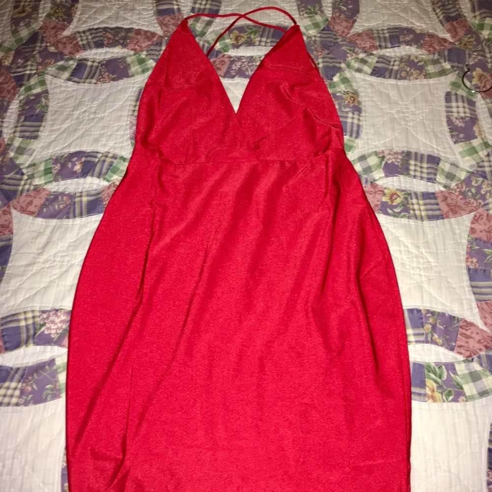 Nice red cocktail dress. - Picture 1 of 2